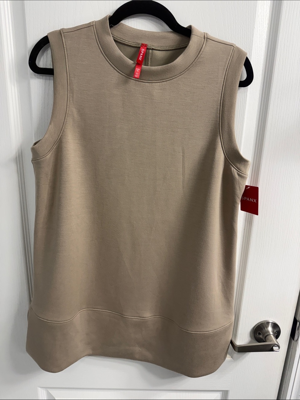 SPANX Air Essentials Sleeveless Tunic Tank Top